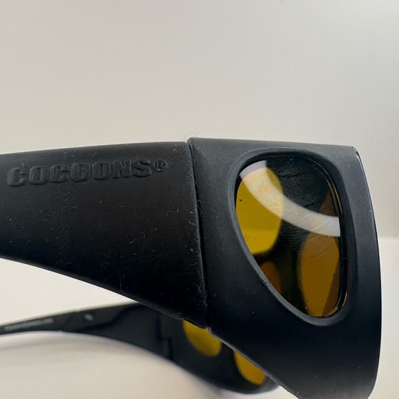 Cocoons C402Y Slime Line Sunglasses Yellow lens Sunglasses Fitovers - Picture 10 of 13